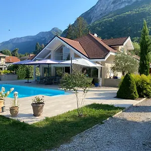 Appartement Independant 3 Etoiles Dans Au Bord Du Annecy, Veyrier-du-Lac