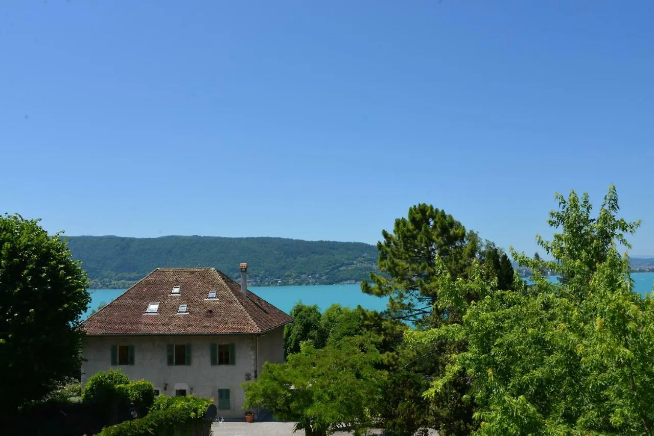 La-Villanelle - Magnifique Vue Sur Le Lac, 5 Minutes A Pied De La Plage Veyrier-du-Lac Holiday home