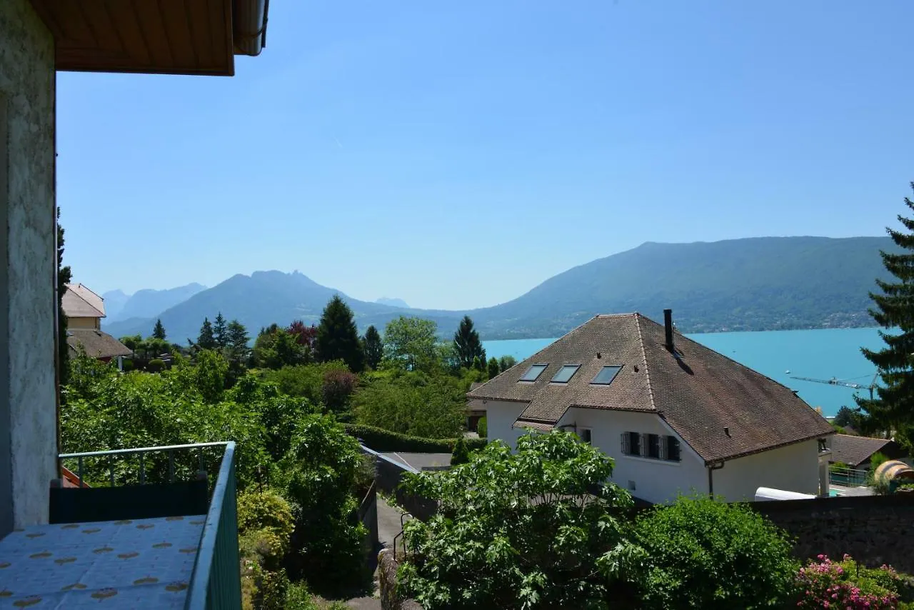 Holiday home La-Villanelle - Magnifique Vue Sur Le Lac, 5 Minutes A Pied De La Plage Veyrier-du-Lac